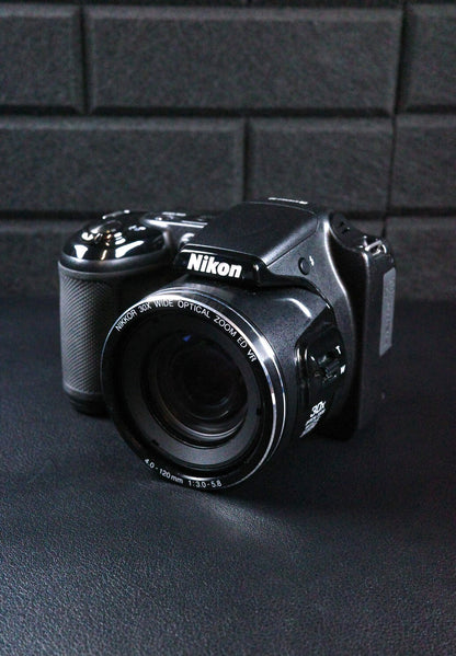 Nikon Coolpix L820 Digital Bridge Camera 16.1MP 30x Optical Zoom - Fully Working