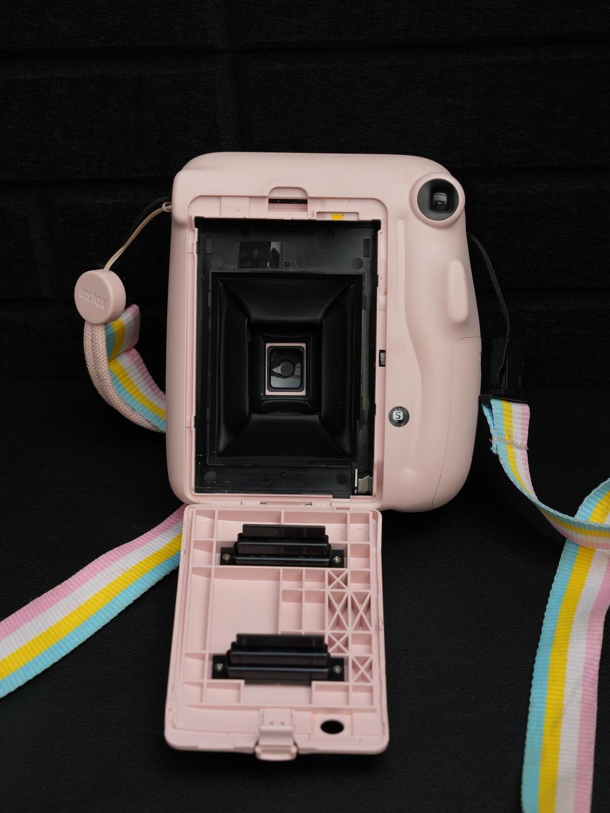 Fujifilm Instax Mini Pink 11 Instant Camera + Album & Batteries - Working