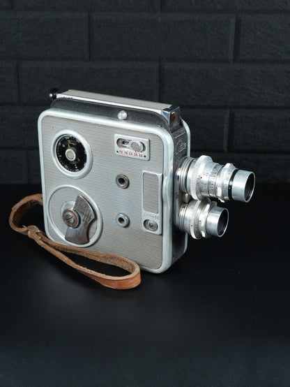 Meopta A8 lla Vintage 1950's Double 8mm Cine Film Camera - Spares or Repair