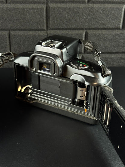 Canon EOS 750 Vintage 1980's 35mm SLR Film Camera Body Only - Tested & Working