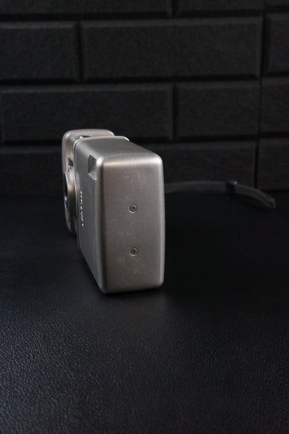 Nikon Nuvis S Vintage 1990's APS Film Point & Shoot Camera - Tested & Working