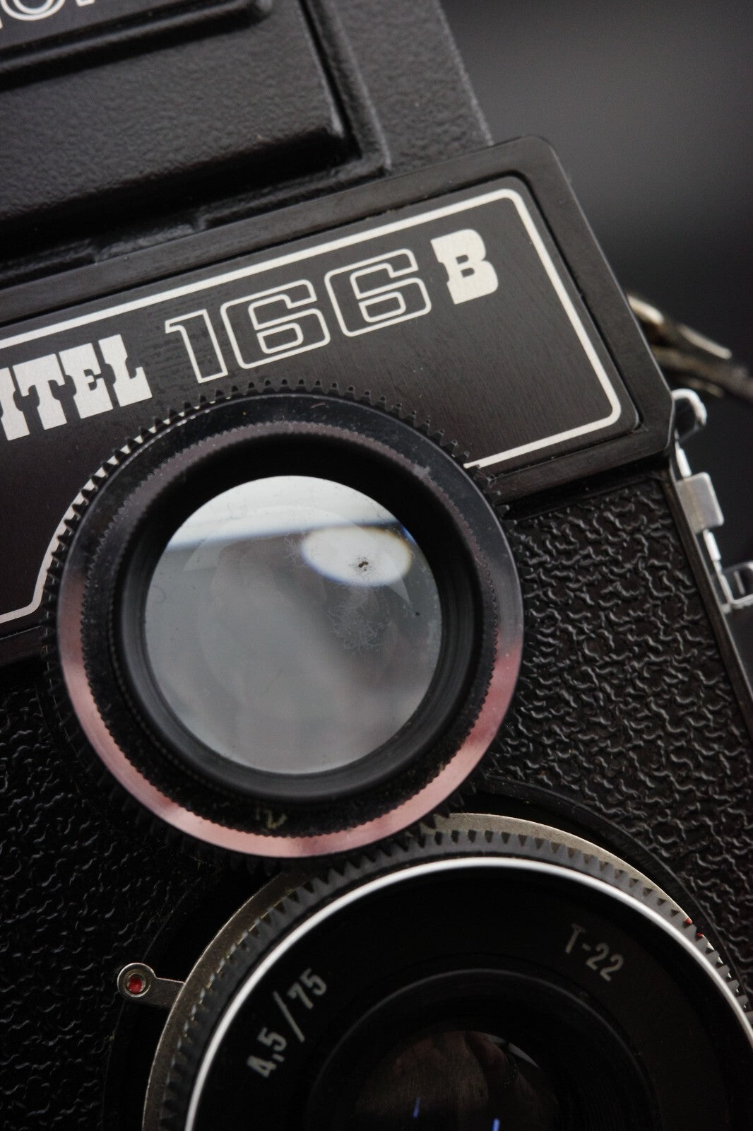 Lomo Lubitel 166B Vintage 1980's 120 TLR Film Camera 75mm f/4.5 Tested & Working