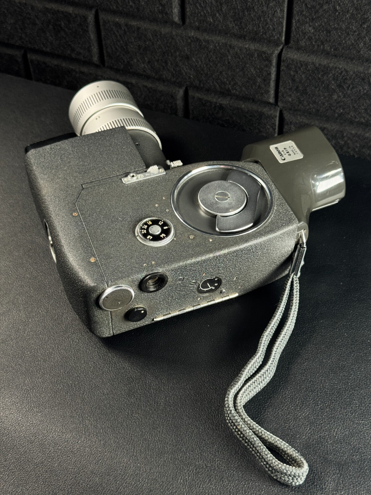 Canon Reflex Zoom 8-3 Vintage 1960's 8mm Cine Movie Camera - Tested & Working