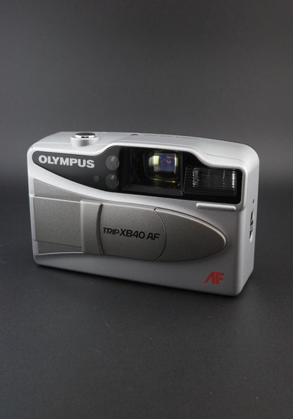 Olympus Trip XB40 AF 35mm Film Point & Shoot Camera, Case + Batteries - Working