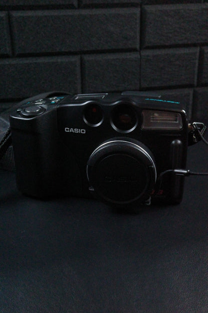 Casio BestShot QV-3500EX Vintage Y2K 3.3MP 12X Zoom Digital Camera - Near Mint