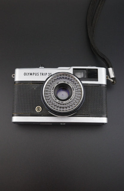 Olympus Trip 35 Vintage 35mm Film Camera - Winds, Fires With Faulty Light Meter