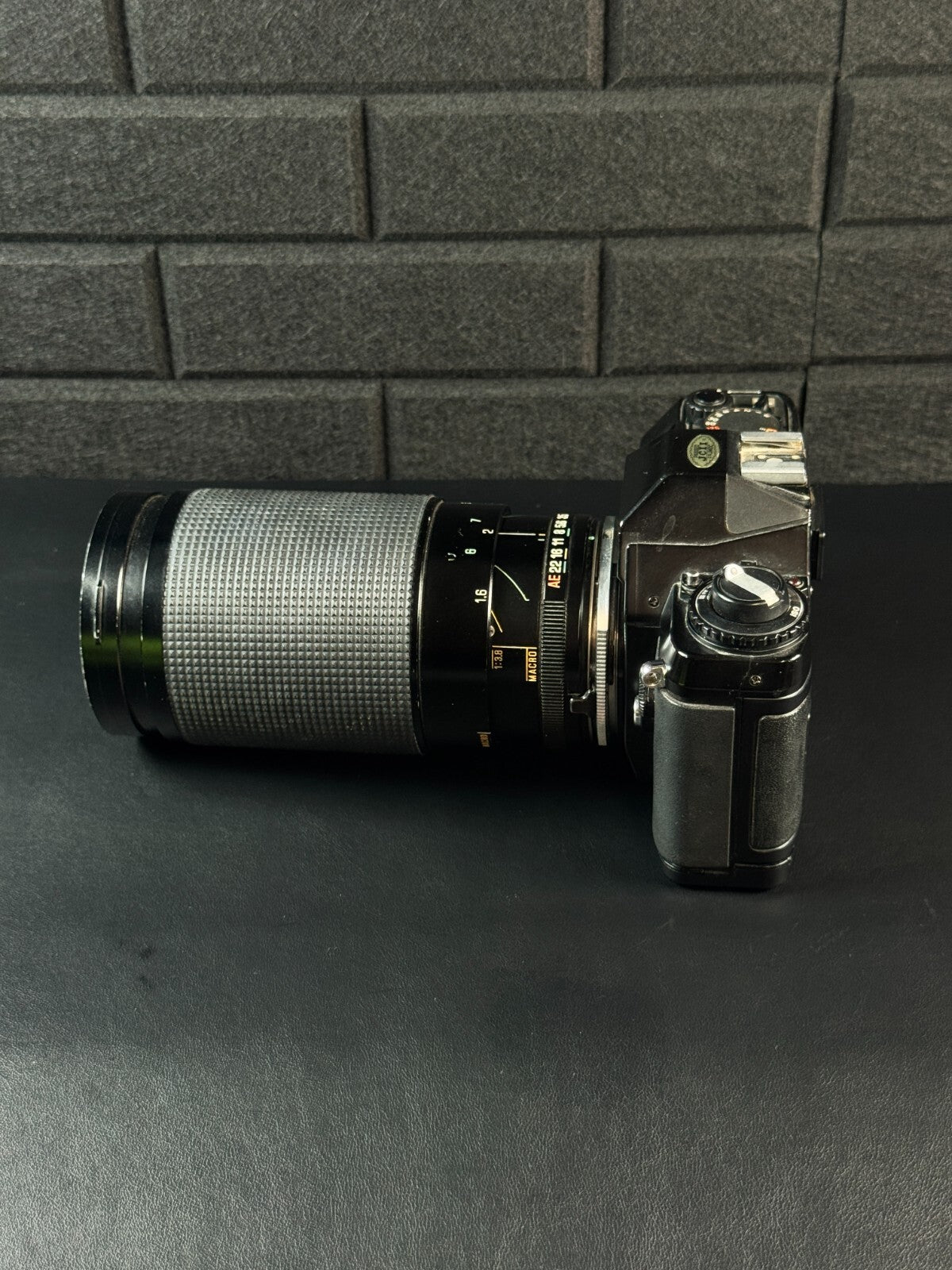 Nikon F-301 35mm Film SLR Camera + Tamron 35-200mm Zoom Lens - Tested & Working