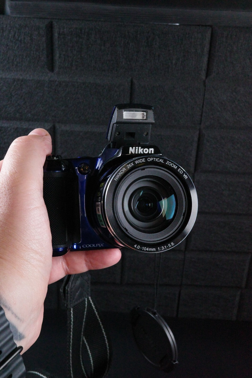Nikon Coolpix L810 16.1MP Blue Digital Bridge Camera 26x Optical Zoom - Working