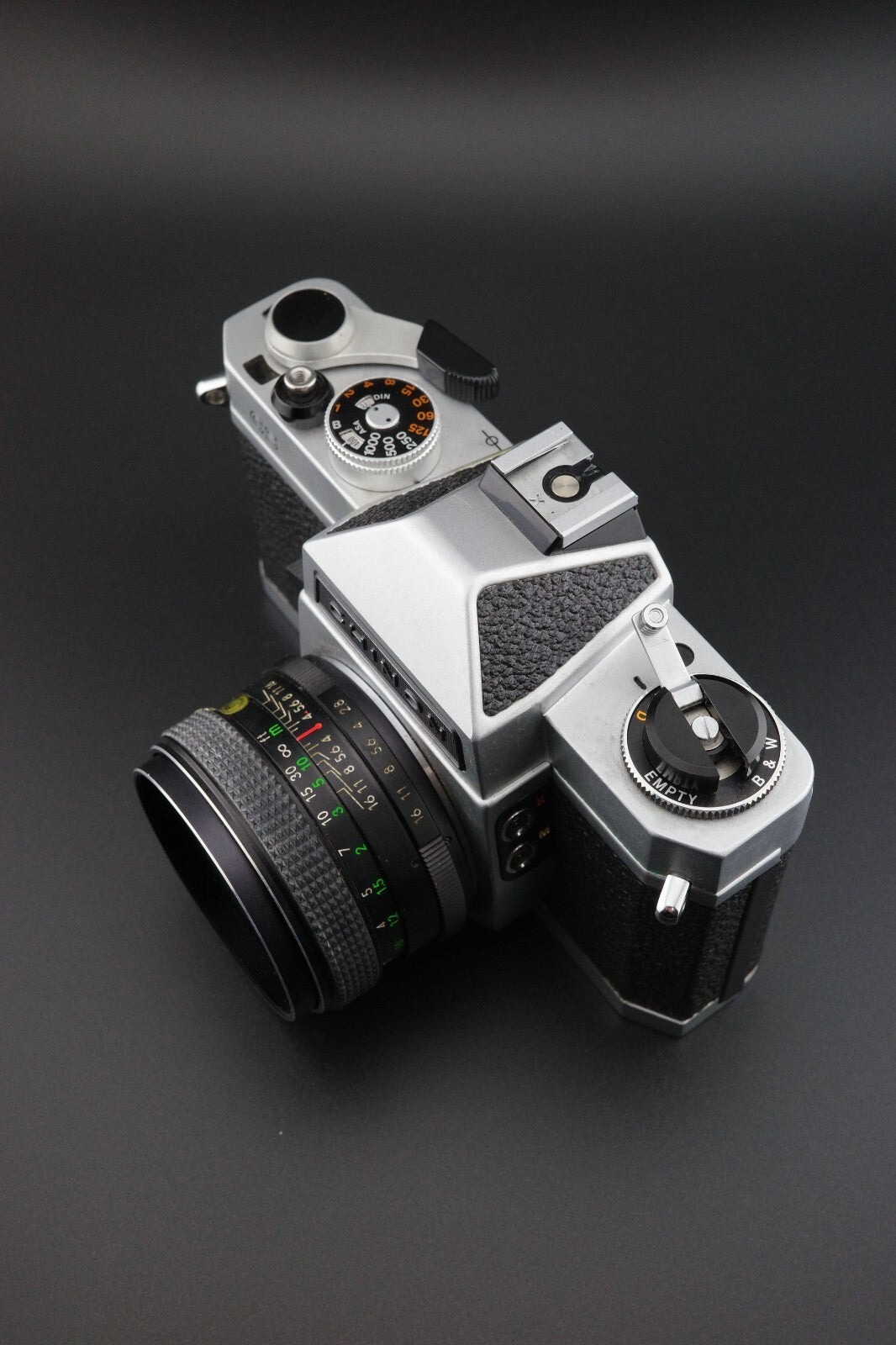 Vintage Chinon CS 35mm Film Camera, Helios Flash & 50mm 2.8 Lens - Fully Working