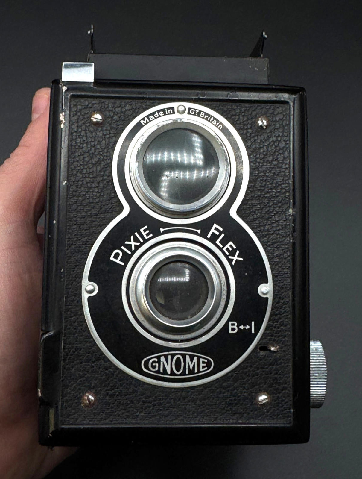 Vintage Medium Forma 6x6 120 Film Box Camera Pixie Flex Gnome - Untested