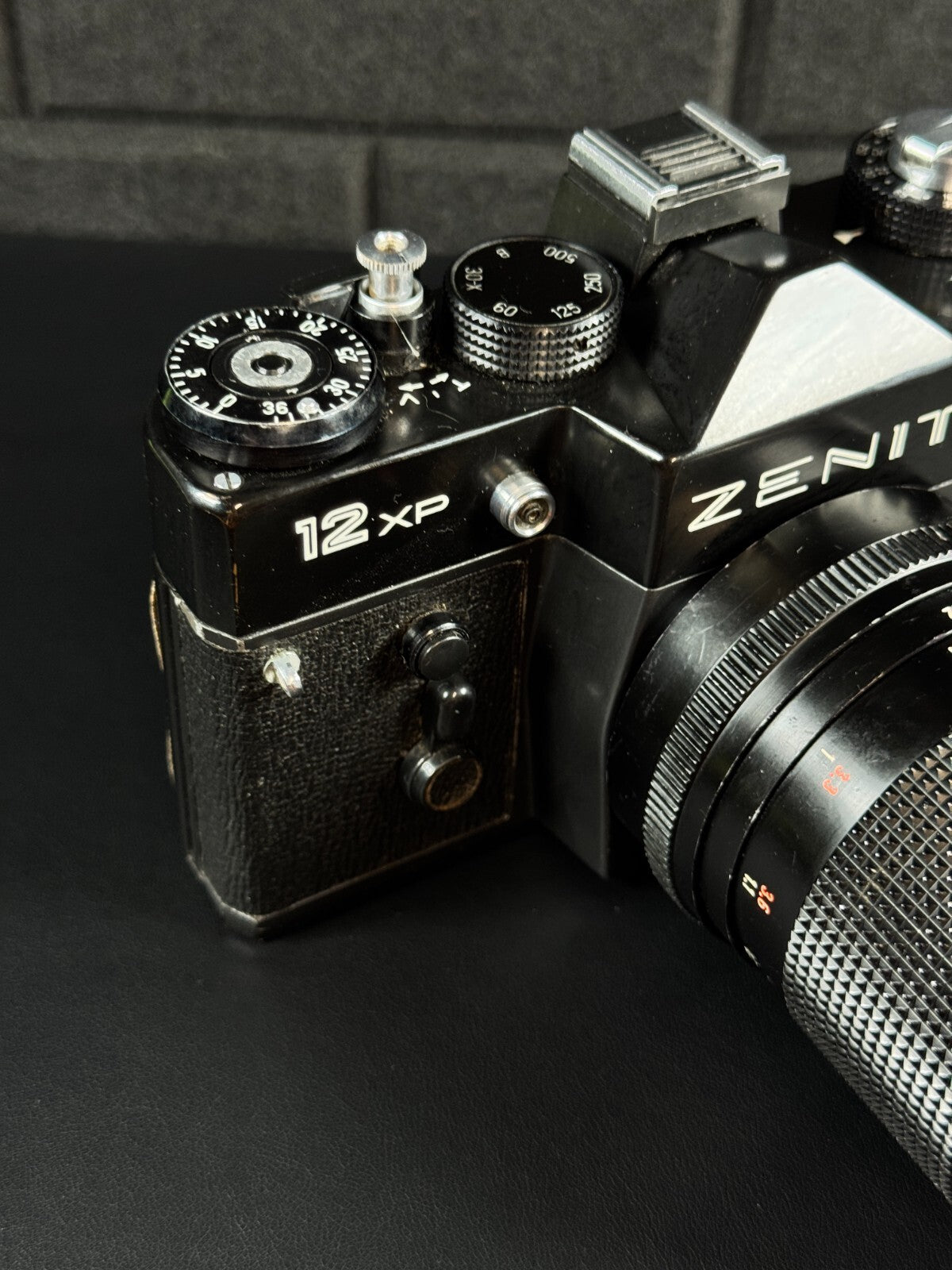 Zenit 12XP 35mm SLR Camera Zeiss Jena DDR 135mm Lens