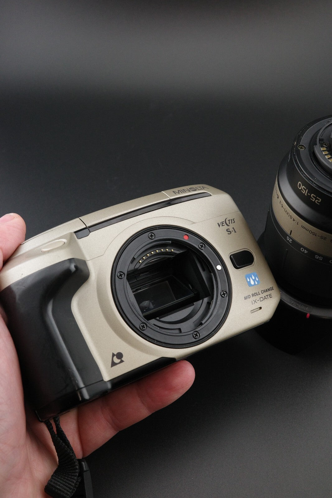 Minolta Vectis S-1 Vintage 1990's APS SLR + 25-150mm Lens - Tested & Working