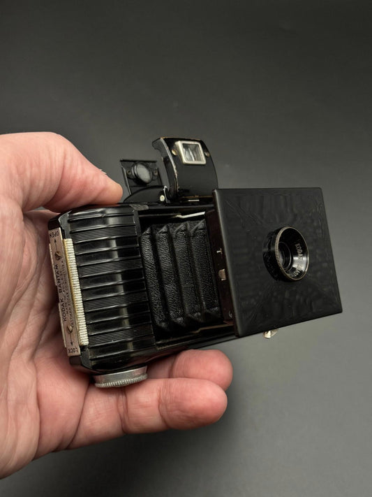 Vintage Kodak Bantam Bakelite Folding 828 Film Camera No 67817 - Untested