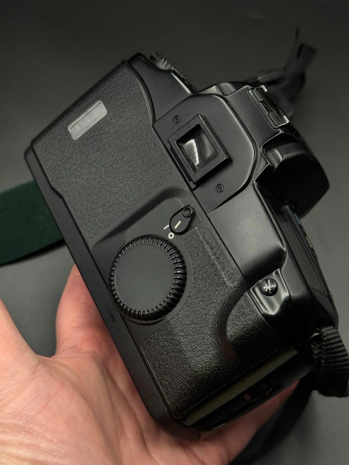 Vintage Canon EOS 100 35mm Film Camera + 35-80mm Power Zoom Lens - Working (O15)