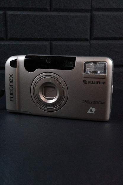 Fujifilm Fotonex 250ix Zoom Vintage APS Film Camera + Battery - Tested & Working
