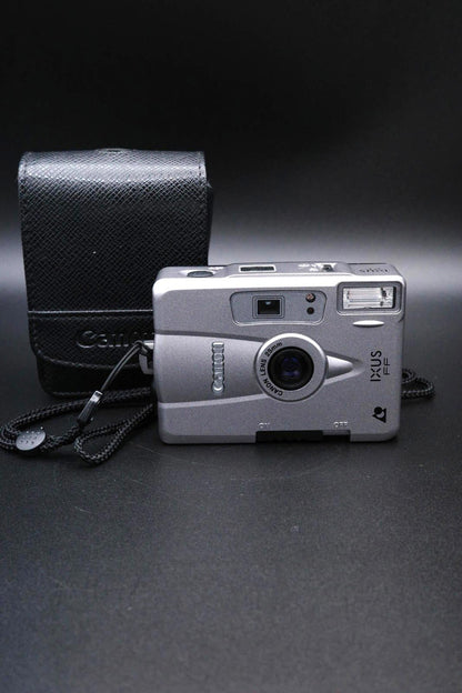Vintage Canon IXUS FF Compact Camera & Case - Excellent Condition Fully Working