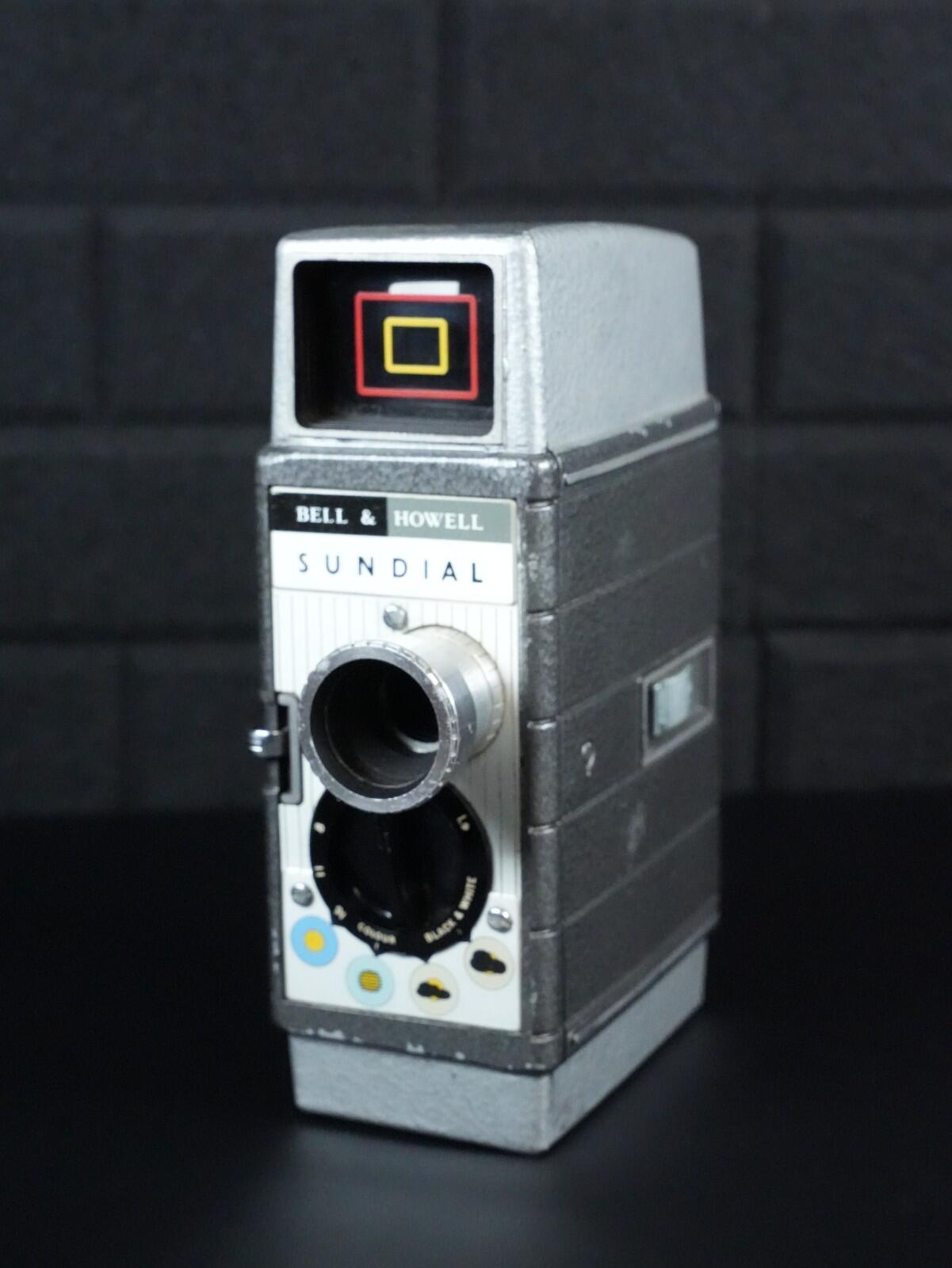 Bell & Howell Sundial Vintage 1950's Double 8mm Cine Film Camera - Fully Working
