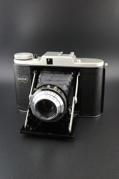 ADOX Golf Vintage 1950's 120 Film Folding Camera 6x6 - Tested & Working