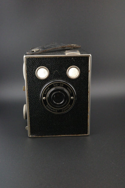 Kodak Six-20 Brownie Junior 620 Film Box Camera 1930s - Tested & Working