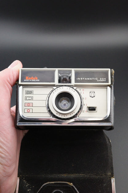 Kodak Instamatic 204 Vintage 1960's 126 Film Camera With Case - Tested & Working