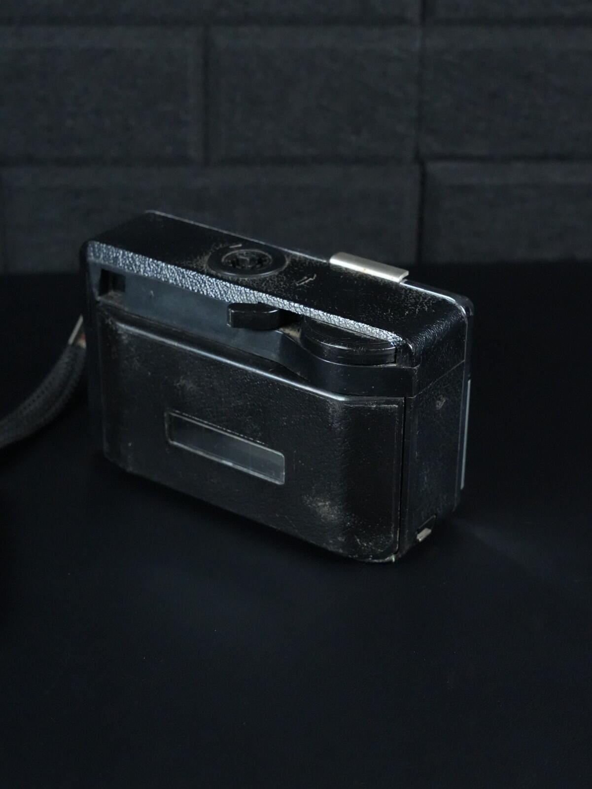 Kodak Instamatic 155X Vintage 1970's 126 Film Camera - Tested & Working