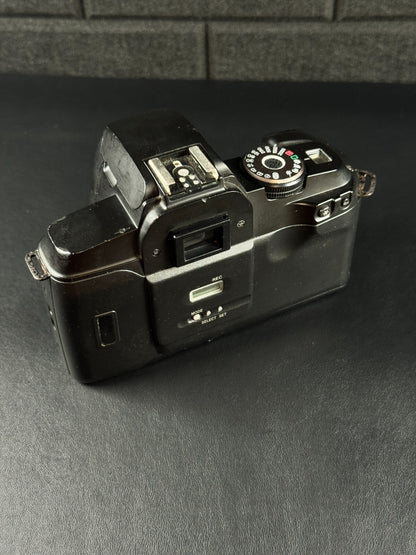Vintage Canon EOS 888 1980's 35mm SLR Film Camera Body - Tested & Fully Working