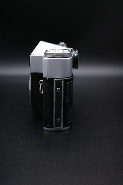 Zenit-EM 35mm Vintage 1960's SLR Film Camera – Spares, Repair or Display
