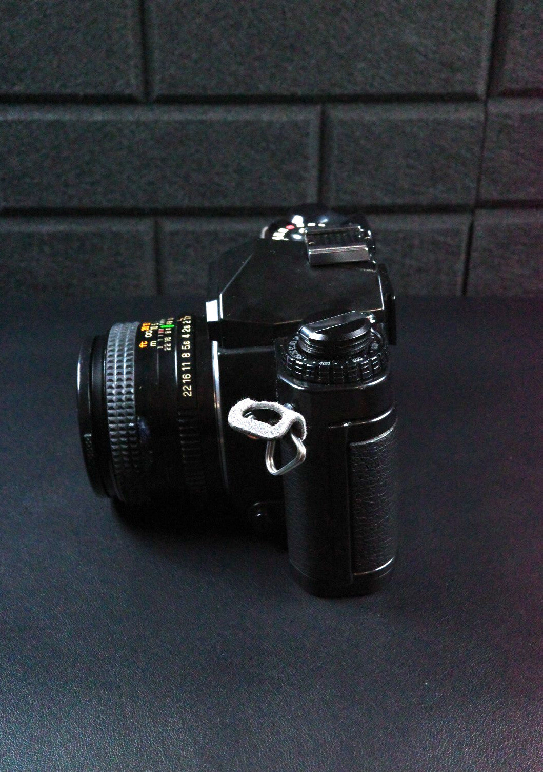 Chinon CE-4 SLR 35mm Film Camera + Auto Chinon 50mm 1 .7 Faulty Spares or Repair