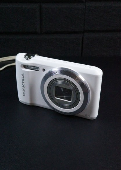 Praktica Luxmedia Z212 20MP Digital Camera – White + Battery - Tested & Working