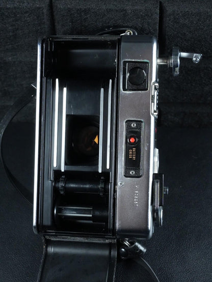 Yashica Electro 35 GSN Vintage 1970's 35mm Rangefinder Film Camera - Faulty W526