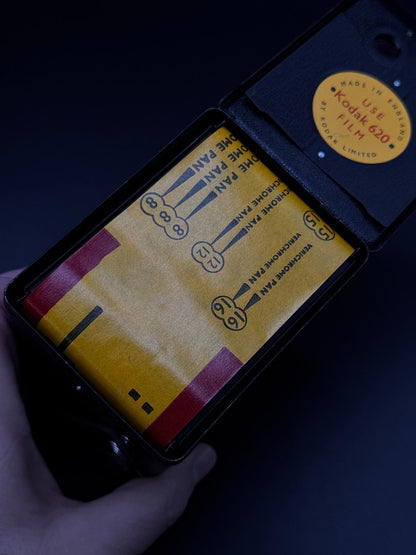 Kodak Brownie Six-20 Model D Camera - Fully Working 1950s Vintage Photography