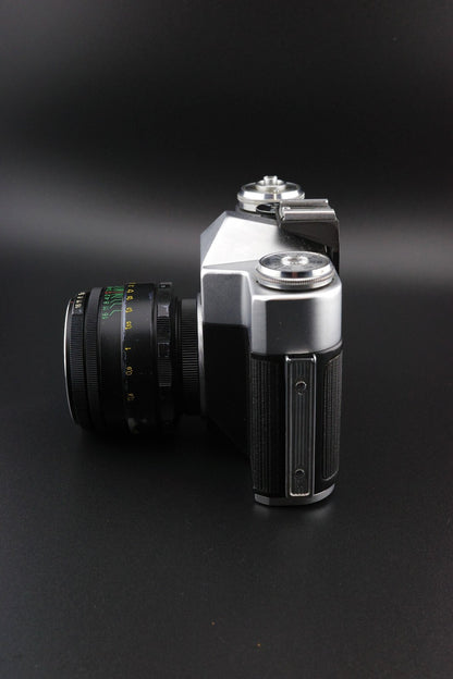 Zenit-B 35mm Film SLR Camera + Helios 44-2 58mm F2 Lens & Case Tested & Working