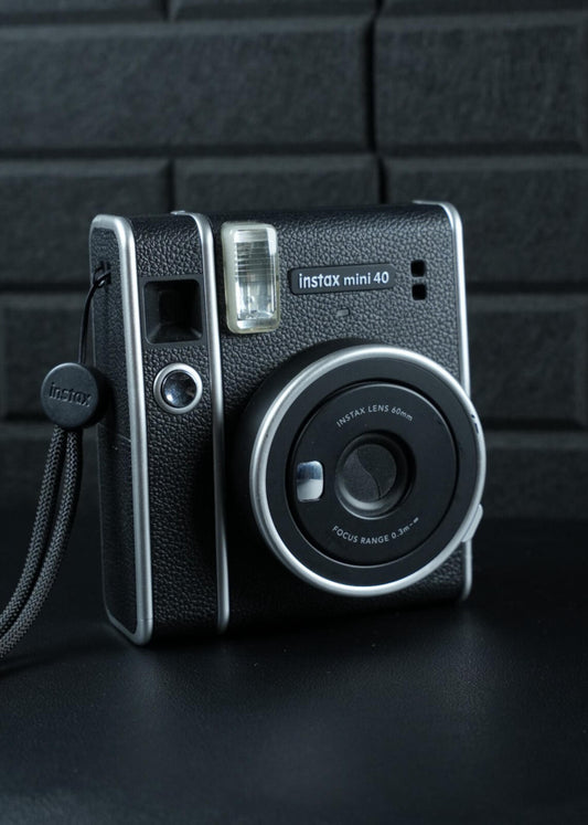 Fujifilm Instax Mini 40 Instant Film Camera - Tested & Working (501)