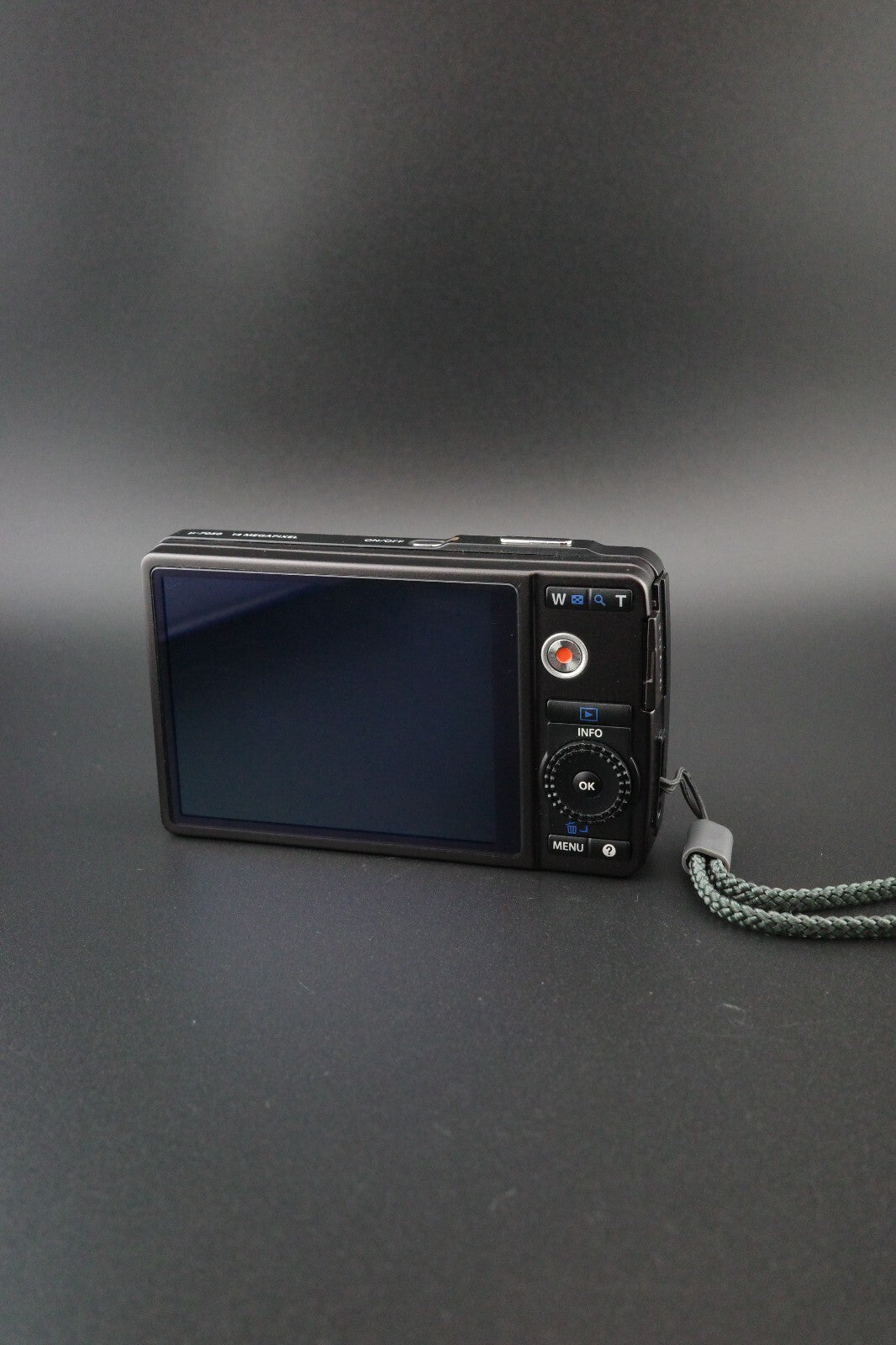 Olympus Mju 7050 14MP Digital Camera 7x Zoom + New Battery & Charger - Working