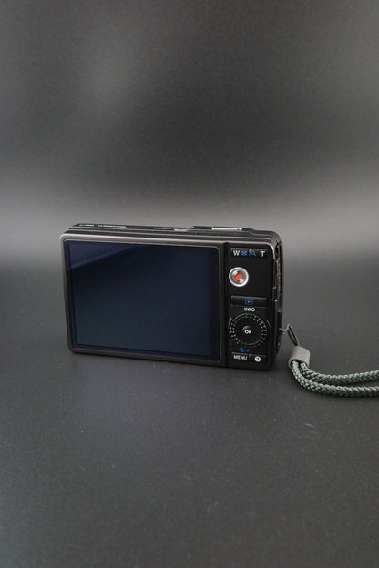 Olympus Mju 7050 14MP Digital Camera 7x Zoom + New Battery & Charger - Working
