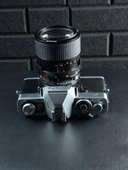 Minolta XG 9 35mm Film Camera + 35-70mm F3.5 MD Zoom Lens - Faulty - Spares Y514