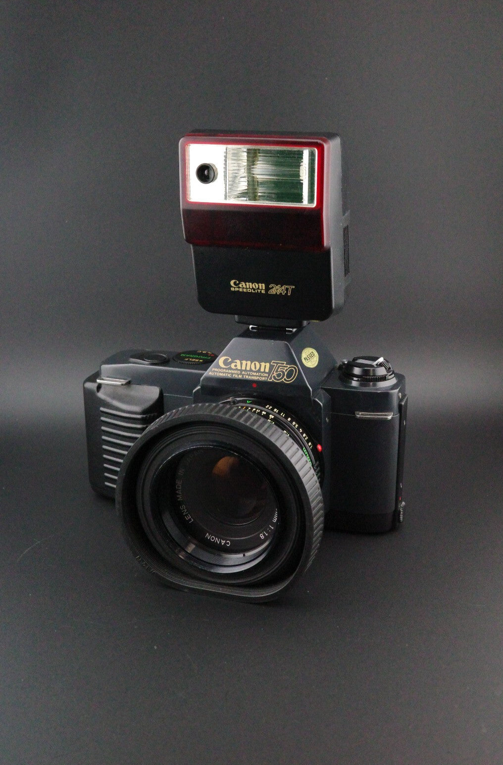 Canon T70 35mm SLR + FD 50mm f1.8 Lens + Speedlite 244T - Tested & Working