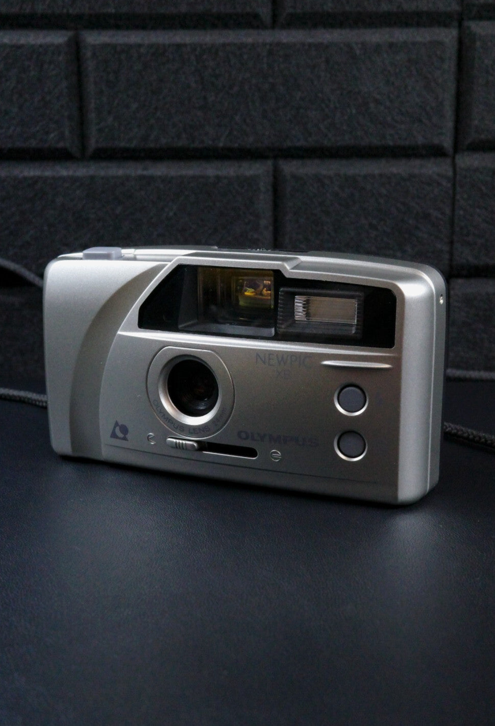 Olympus Newpic XB Vintage 1990's Compact APS Film Camera + Case Tested & Working