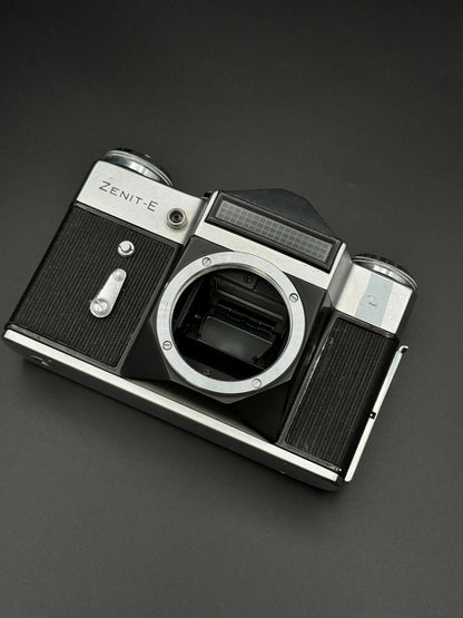 Zenit-E 35mm Vintage SLR Film Camera – Working