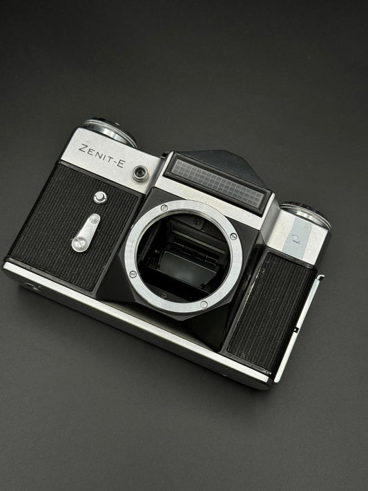 Zenit-E 35mm Vintage SLR Film Camera – Working