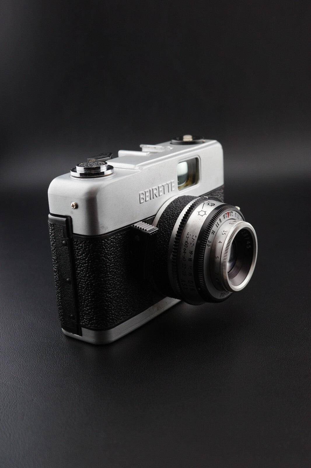 Beirette Priomat Vintage 1970's 35mm Film Camera + Case - Faulty - Spares Repair