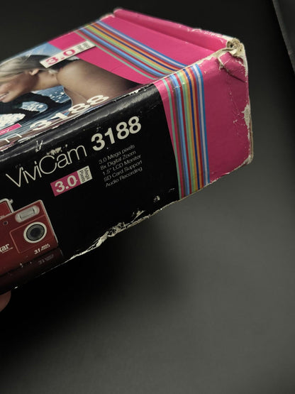 Vivitar Vivicam 3188 Red Digital Camera 3.1MP - Box, Case + Batteries - Working