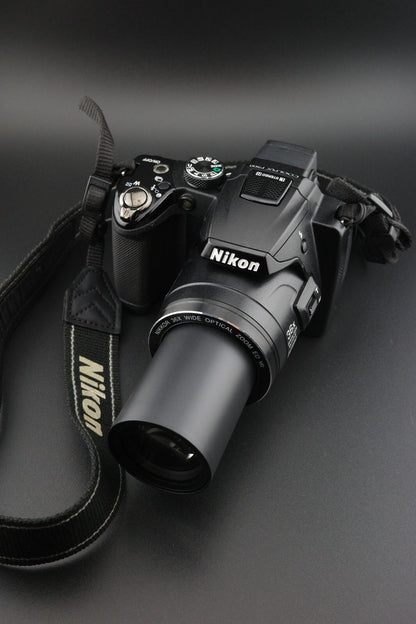 Nikon Coolpix P500 12.1MP 36x Zoom Digital Bridge Camera + New Battery / Charger