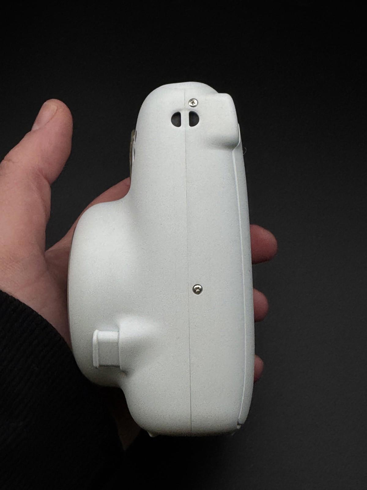 Fujifilm Instax Mini 11 Instant Camera Ice White & Leather Case - Fully Working