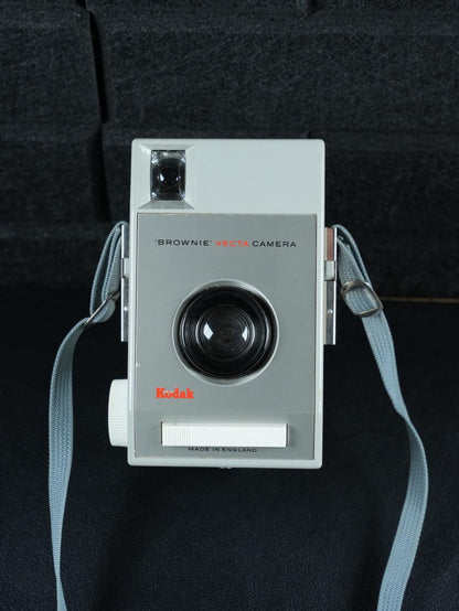 Kodak Brownie Vecta Vintage 1960's 127 Film Camera - Tested & Working (Y504)