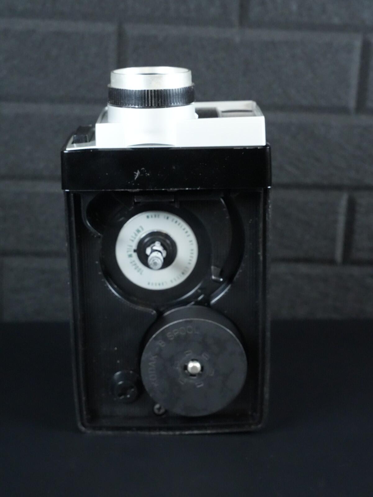 Kodak Brownie Vintage 1960's 8mm Movie Cine Camera Ektanar f/1.9 Lens - Working
