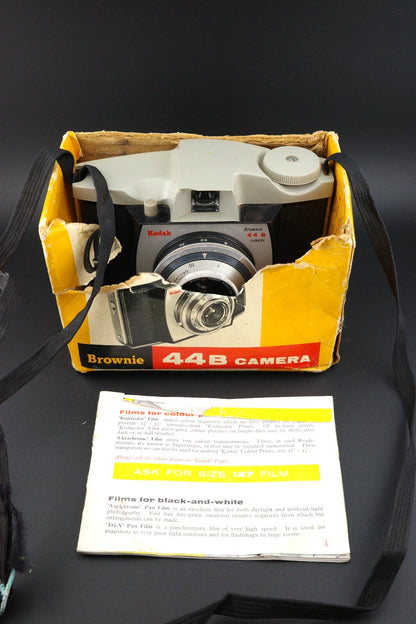 Kodak Brownie 44B  Vintage 1960's 127 Film Camera - Tested & Working