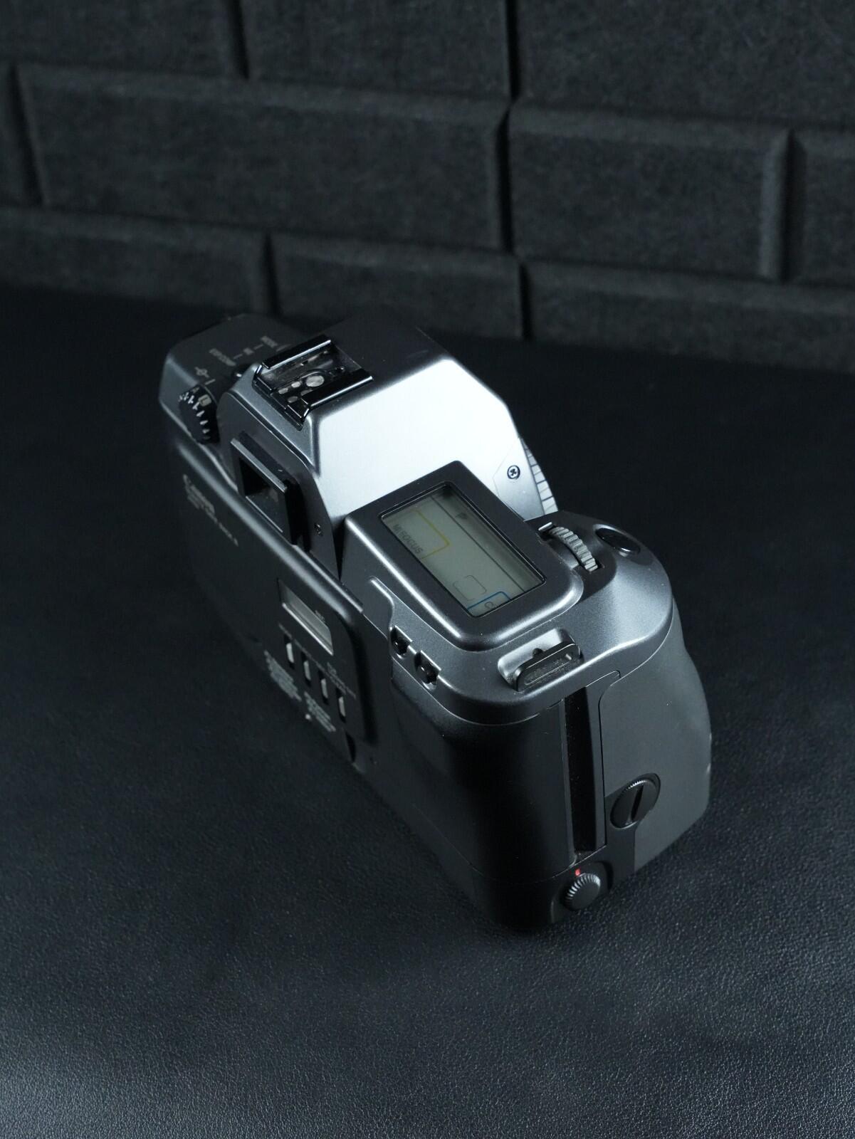 Canon EOS 600 35mm AF SLR 1980's Film Camera Body Only - Tested & Working (W537)