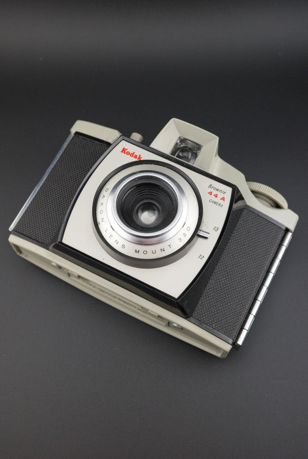 Vintage 1960's Kodak Brownie 44A 127 Film Camera - Tested & Fully Working