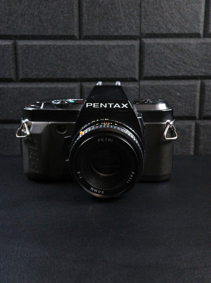 Pentax P30N 35mm Film Camera With Petri 50mm F/2 lens - Faulty Spares or Repair